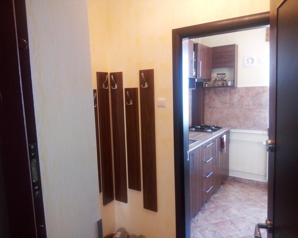 Apartament Dana Bukares Bagian luar foto