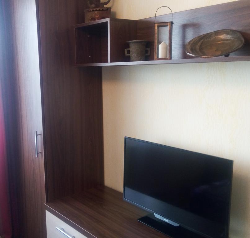 Apartament Dana Bukares Bagian luar foto