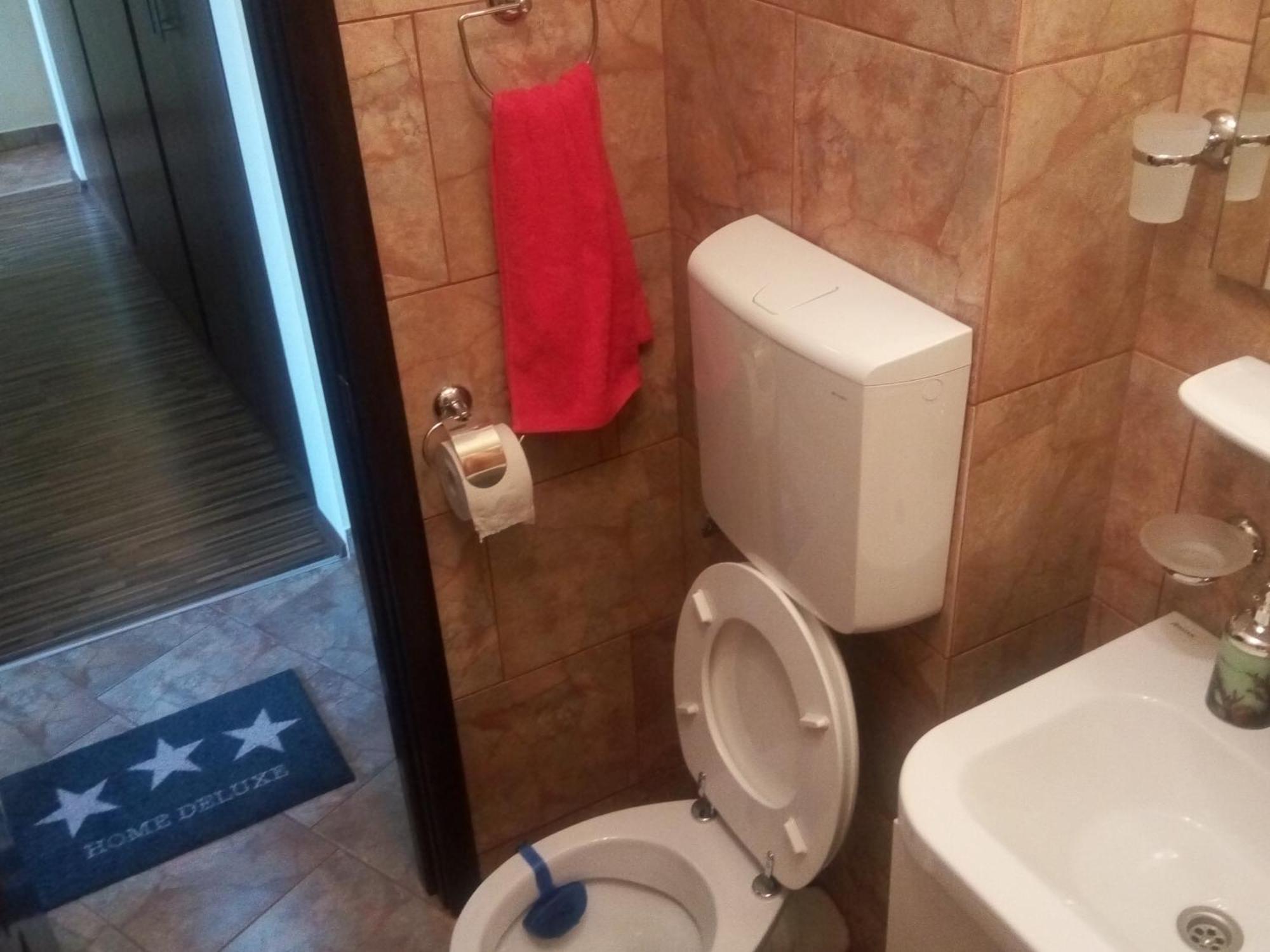 Apartament Dana Bukares Bagian luar foto